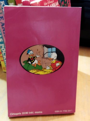 Kalle Ankas pocket 75 Walt Disney's Kalle får pippi. Fine