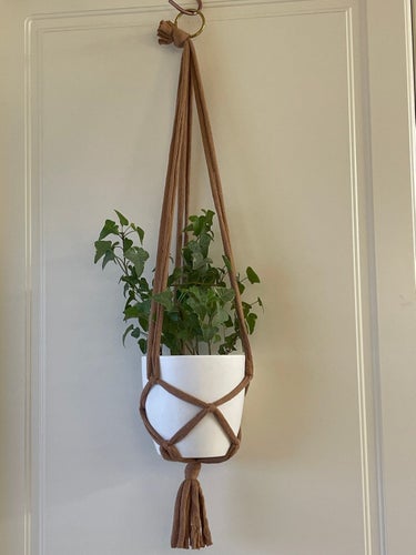 Brun ampel, makramé, plant hanger, 13-15 cm
