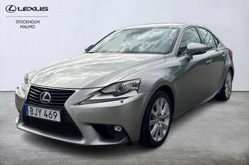 Lexus IS 300h Executive 2,5 CVT 223hk Drag Kupévärm Keyless Navi P-sensorer