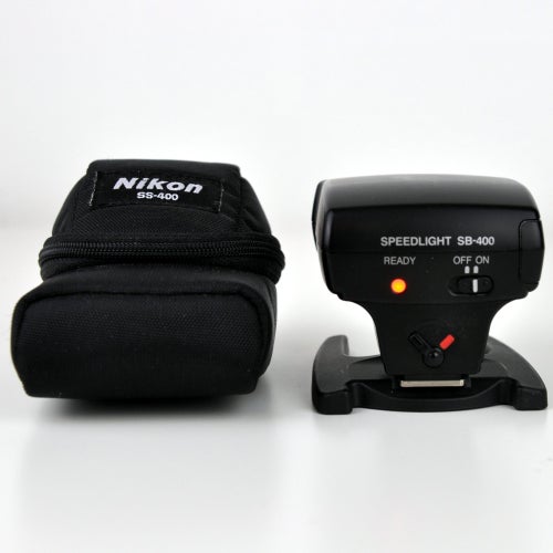 Nikon SB-400 - Liten - Smidig! - Med väska
