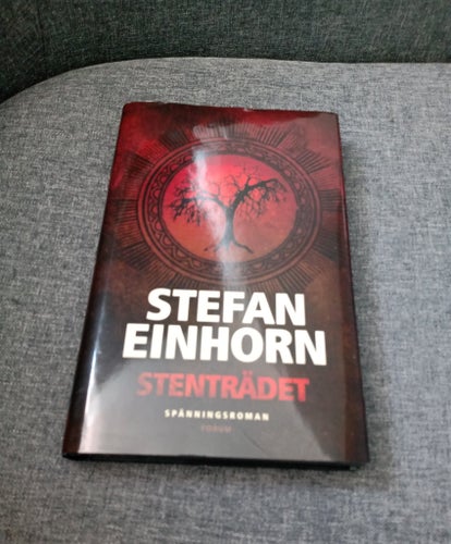 Stenträdet av Stefan Einhorn, 2009