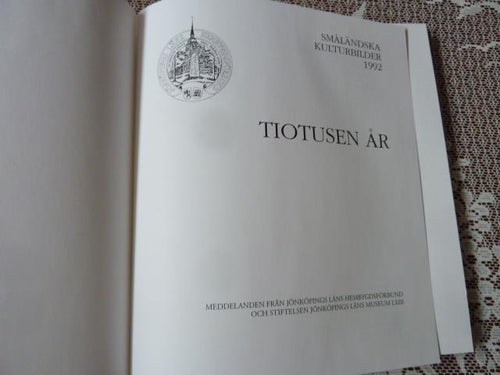TIOTUSEN ÅR, 1993, BÖCKER
