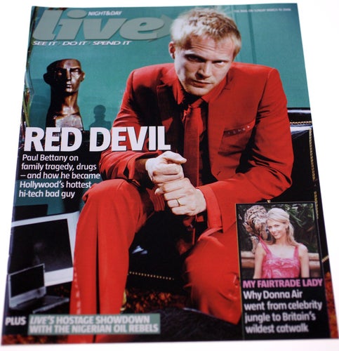Mail on Sunday 'Night & Day / Live' March 19th 2006-Paul Bettany-Weight 164g-NEW
