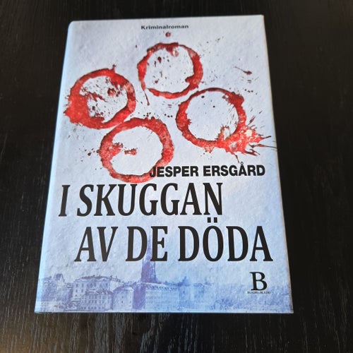 I skuggan av de döda av Jesper Ersgård, 2008