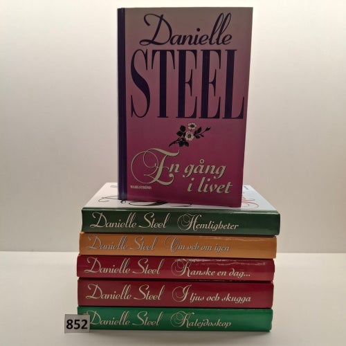 Danielle Steel x6 Bokpaket hårdpärm - Se bilder för titlar