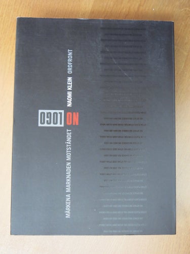 No Logo av Naomi Klein, 2000