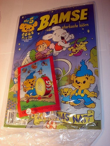 BAMSE I ORIGINAL PLAST med leksak 2002 nr 5 PUSSEL