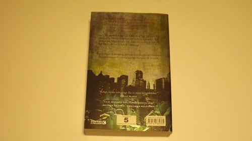 STAD av SKUGGOR - the mortal instruments 1 - Casandra Clare