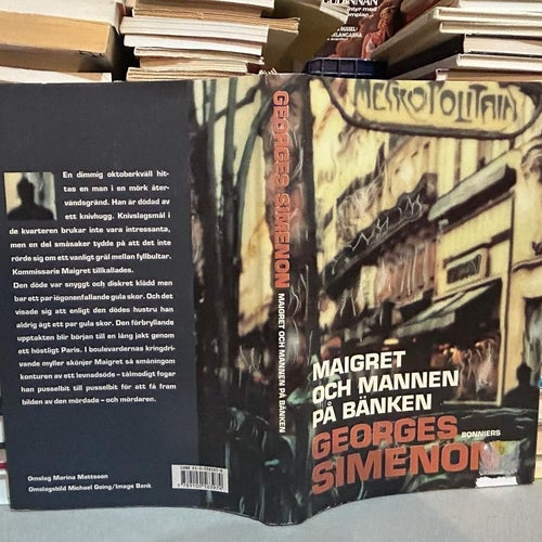 Maigret och mannen på bänken av Georges Simenon, bok, Very Fine plus