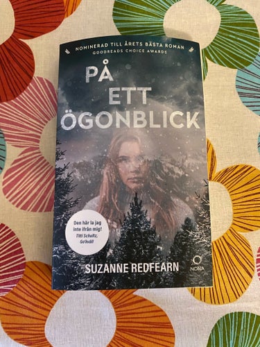 På ett ögonblick av Suzanne Redfearn, 2021