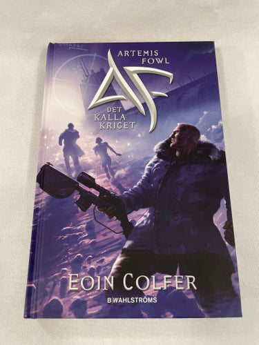 Det kalla kriget | Eoin Colfer | Artemis Fowl | Inbunden