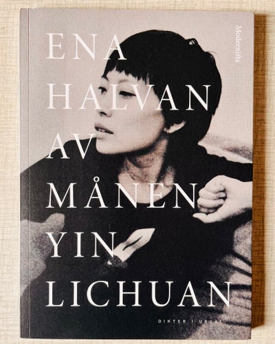 Ena halvan av månen - Yin Lichuan