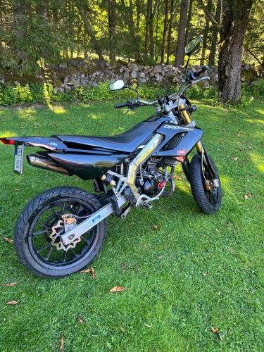 DERBI DRD RACING LTD moped