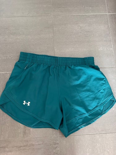 Under Armour turkosa träningsshorts, storlek S