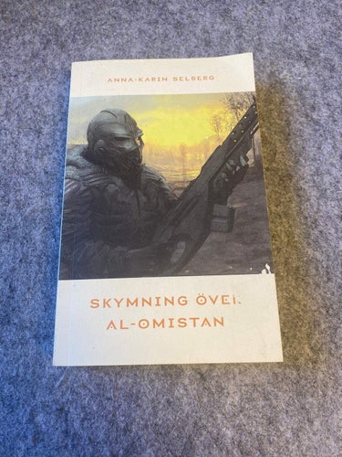 Anna-Karin Selberg - Skymning över Al-Omistan