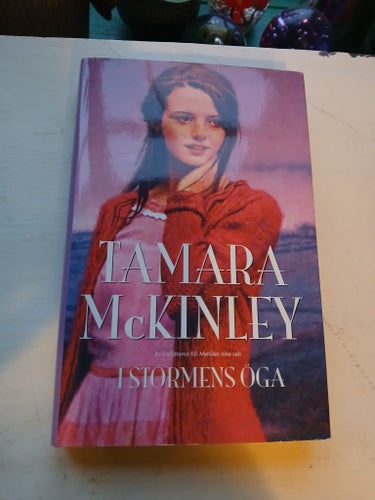 I stormens öga - Tamara McKinley