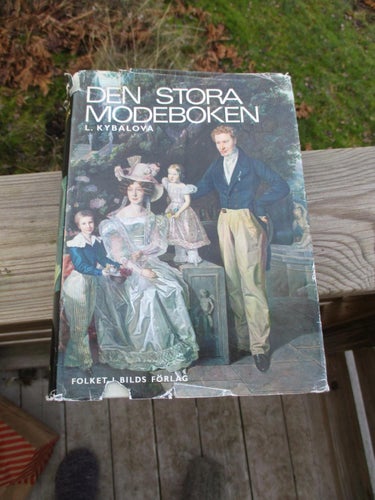 STORA MODEBOKEN 602 SIDOR