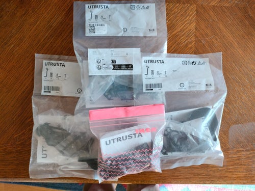 IKEA Utrusta Spärr för kökslådor/skåp, svart, 4 förpackningar