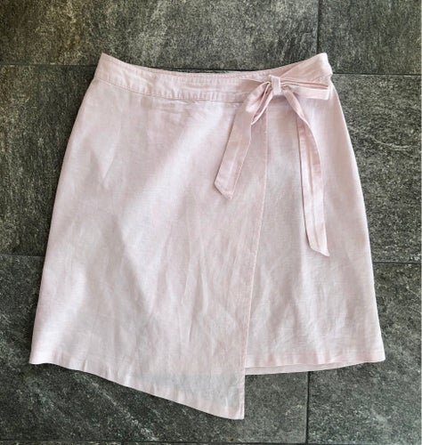 NA-KD kjol - storlek S - omlottkjol rosa linne
