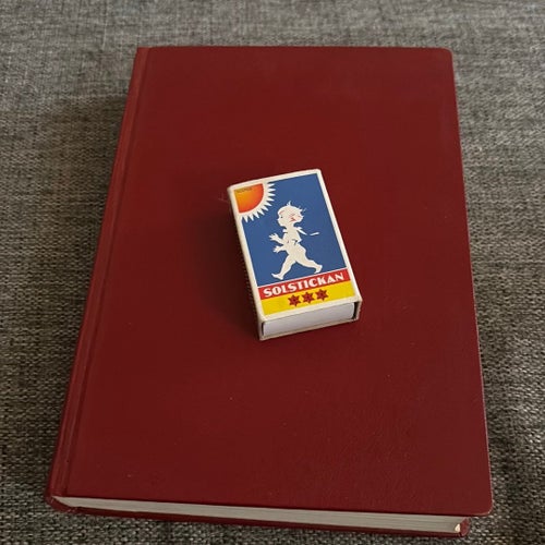 Den Purpurröda Manteln av Lloyd C. Douglas, 1954
