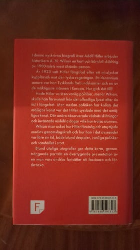 Hitler av A. N. Wilson, Biografi, 2018