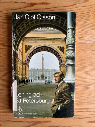 Leningrad - S:t Petersburg av Jan Olof Olsson, 1970, reseskildring, reseguide