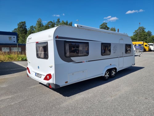 Knaus SPORT 650 UDF ALDE BARNKAMMARE