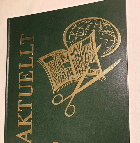 AKTUELLT 1998 (inb) Händelser fr året många bilder Rolig Present?
