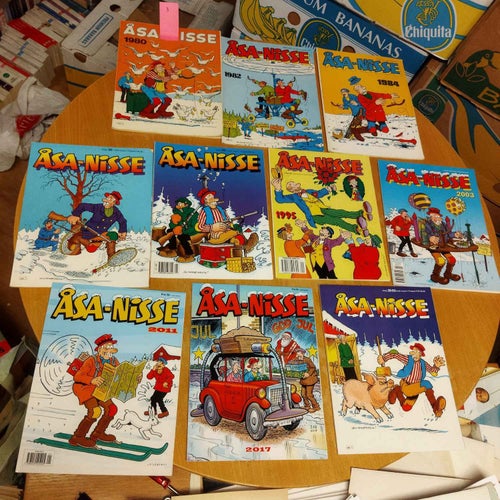 Samling seriealbum Åsa-Nisse album flera nummer 10 styck lot-nr 8