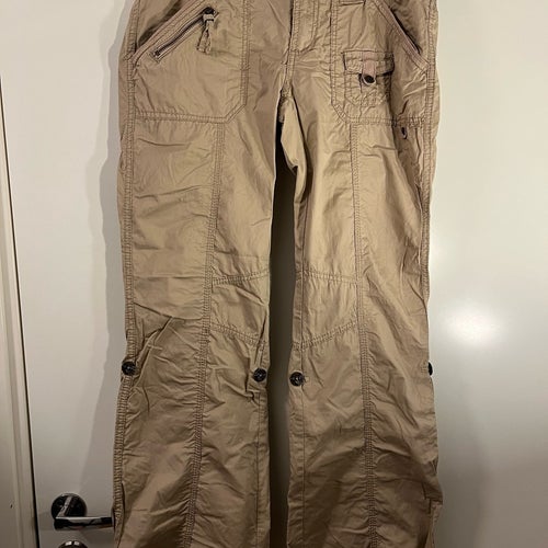 Beige byxor från Esprit i storlek 36