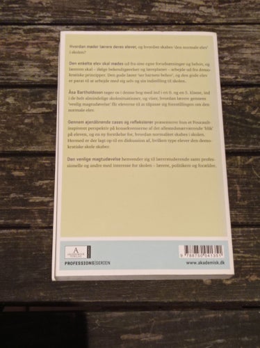 Den vänliga maktutövningen - Åsa Bartholdsson