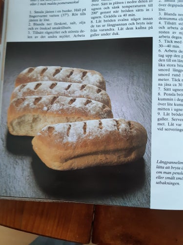 Matbröd av olika slag, Från 1983 Av olika sorter även långpanna.