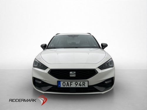 SEAT Leon ST e-Hybrid 204hk FR Cockpit Kamera Navi CarPlay