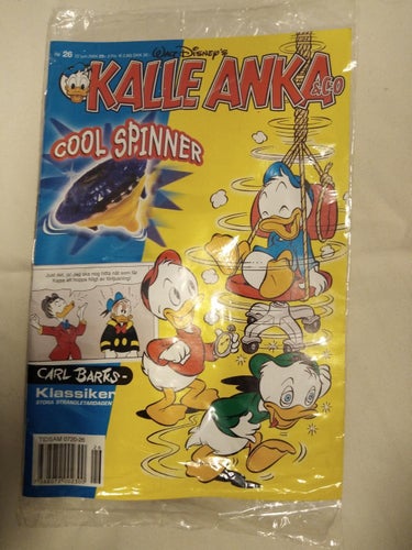 Kalle Anka & Co 2004 nr 26. inplastad. med leksak Spinner