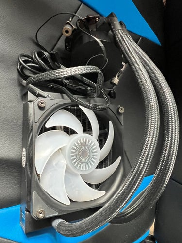 Cooler Master vattenkylare för dator