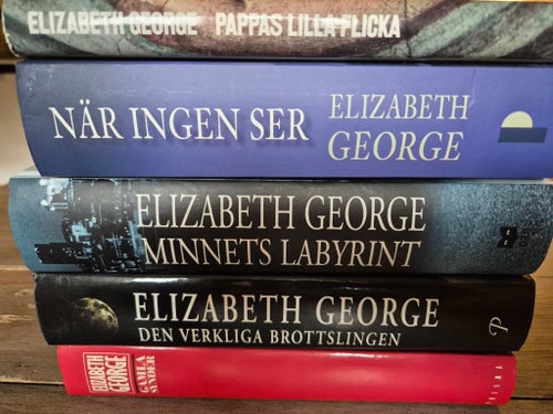 5 st inbundna böcker av Elizabeth George