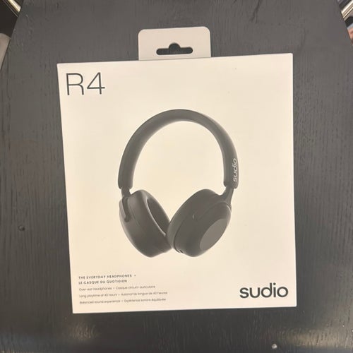 Sudio R4 Hörlurar
