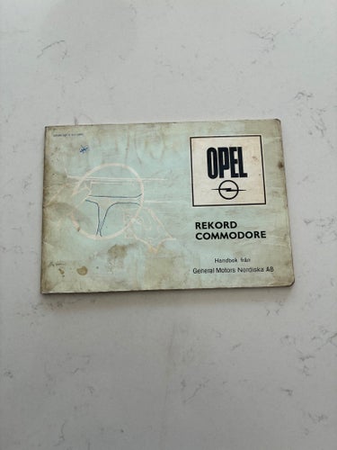 Opel Rekord Commodore Handbok från General Motors Nordiska AB