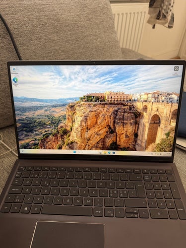 Dell Vostro 15 5510 bärbar dator