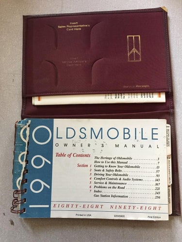 1990 Oldsmobile Owners Manual Ninety-Eight/Eighty-Eight