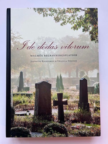 Jeanette Rosengren & Urszula Striner - I de dödas vilorum (kartonnage) bok