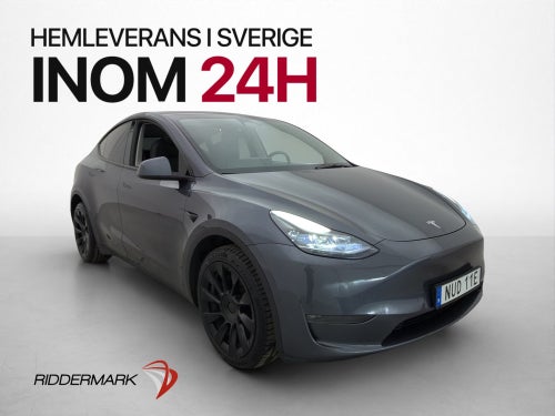 Tesla Model Y Long Range AWD Värmepump Pano Autopilot