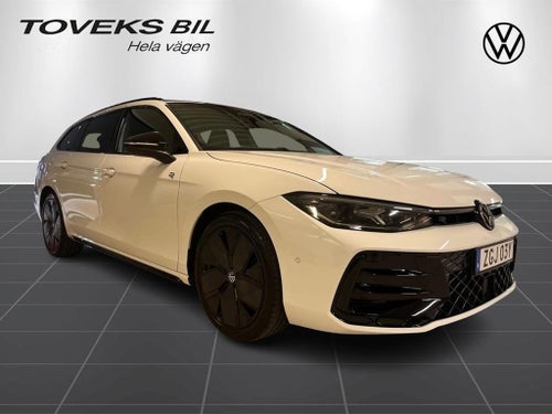 Volkswagen Passat Sportscombi R-Line Signature 2.0 TDI 193hk 4motion I DEMO
