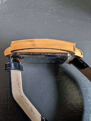 Königswek armbandsur i roséguld med svart läderrem