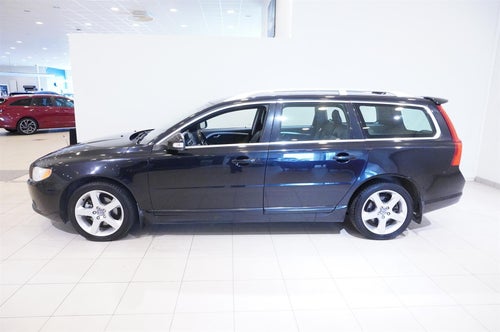 Volvo V70 Momentum 2,4 D 175hk Dragkrok Läderklädsel El-Stol