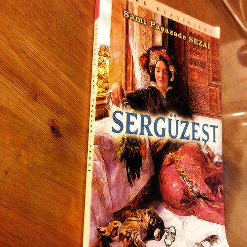 Sergüzest Sami Pasazade Sezai. Very Good. bok, turkiska