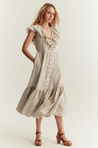 Newbie Woman ljuvlig beige linneklänning, storlek M/L helt ny/ord.pris 1499:-