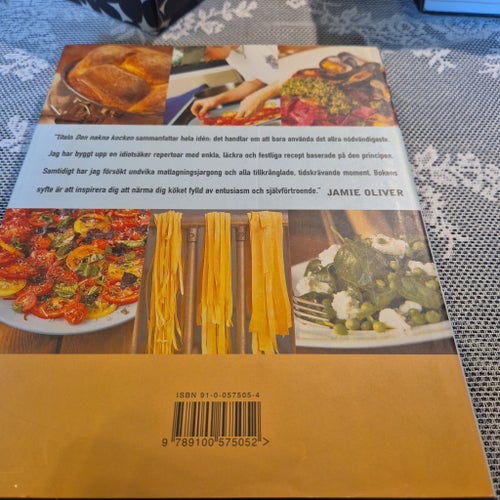 Jamie Oliver - Den Nakna Kocken, Kokbok