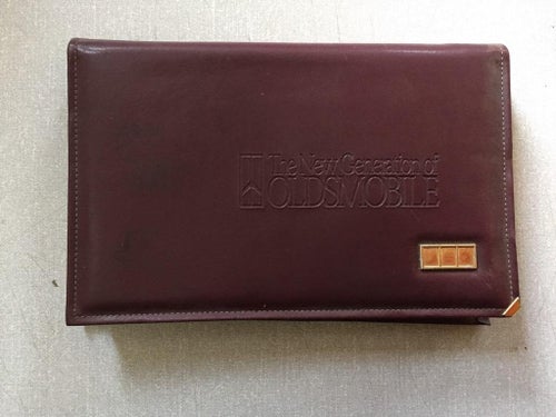 1990 Oldsmobile Owners Manual Ninety-Eight/Eighty-Eight