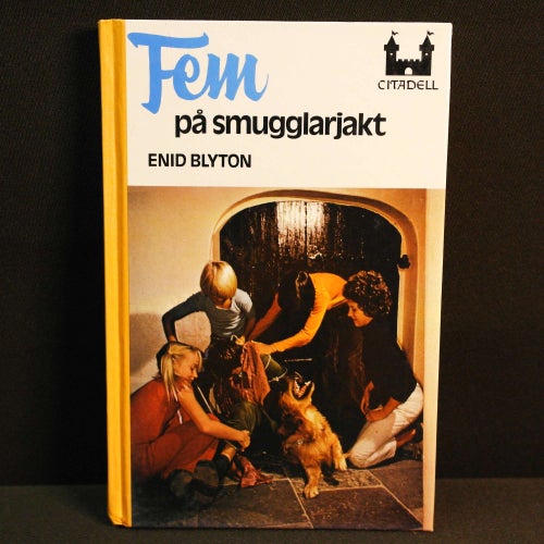 Enid Blyton - Fem på smugglarjakt